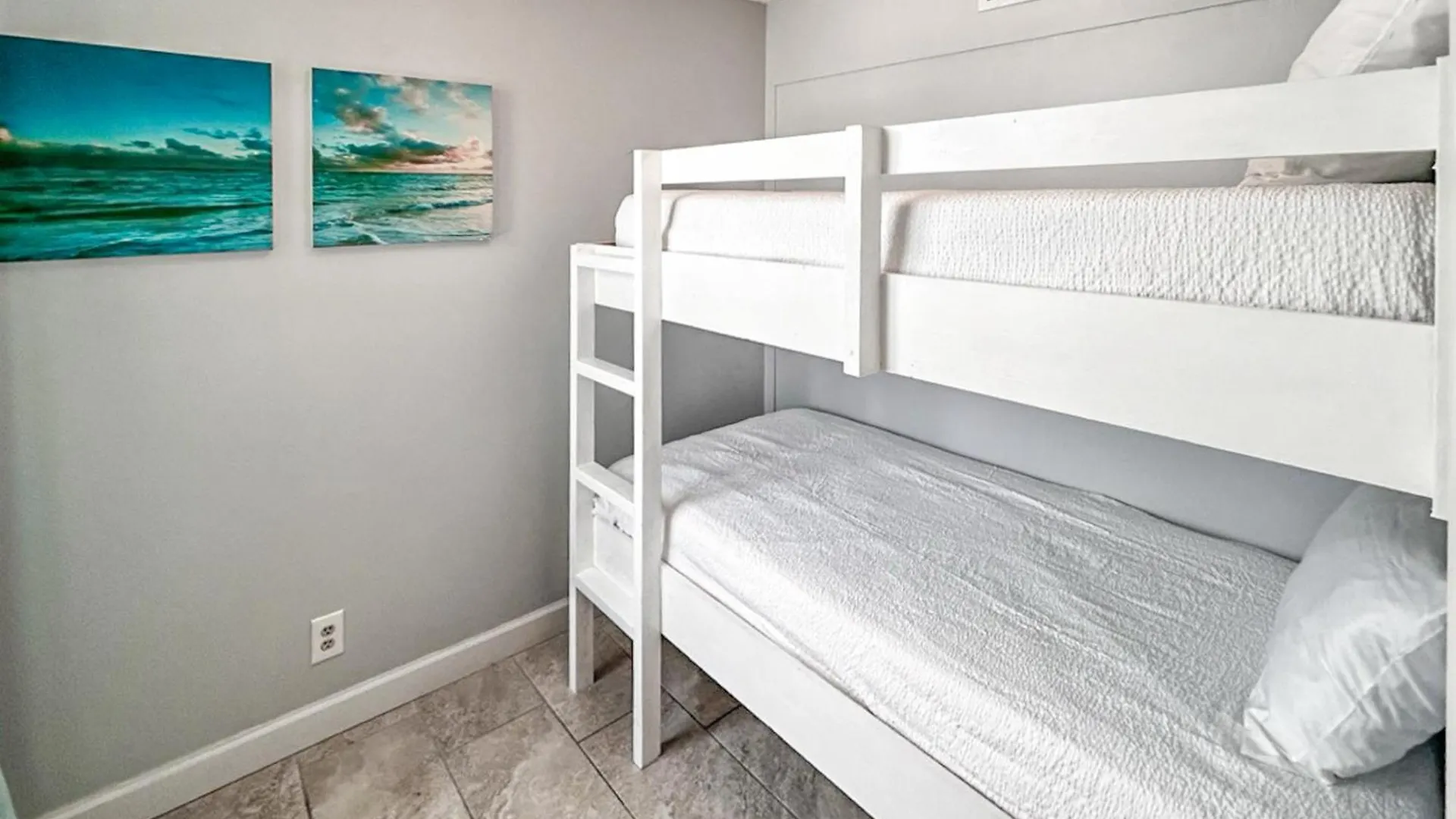 Sunbird W1007 Bella Sea Apartment Panama City Beach United States